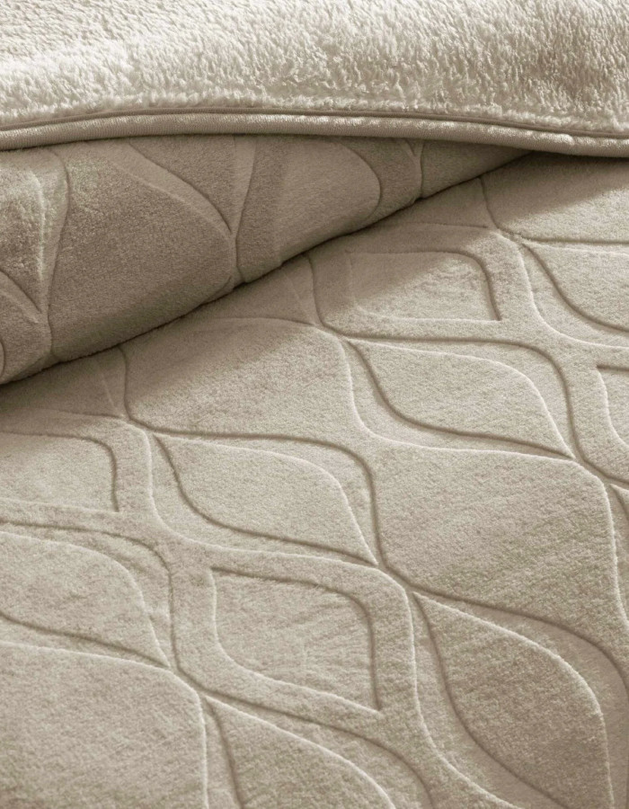 Taç Tessra Çift Kişilik Embos Battaniye Bej